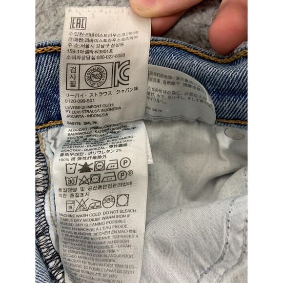 LEVI's W27 / 27 Hidden Button Fly Light Wash Denim Blue Jeans 5-Pocket Design - Picture 5 of 12